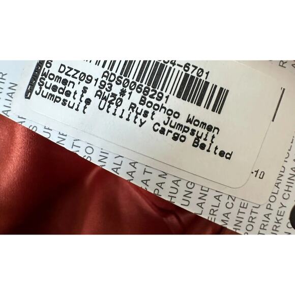 NWT Boohoo Rust Utility Cargo Belted Jumpsuit Tapered Leg Front Safari Pocket 7 - Picture 9 of 16